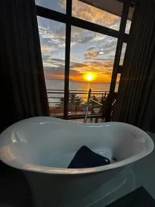 D Villa Nueva's Beach House Suite - Lobo