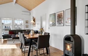 Holiday Home Hindbærvej Tarm I