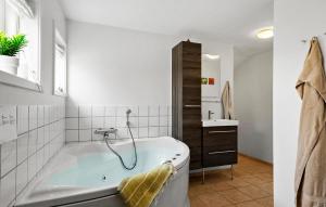 Holiday Home Hindbærvej Tarm I