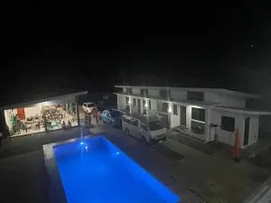 Viva La Rosa Hometel - Lundag