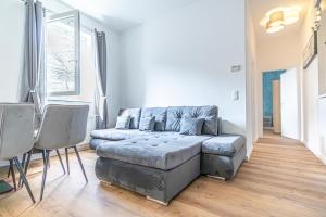 Sweet 2BR & 1LR Apartment, Around Donaustadt