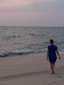 Shoreline Marari Beach Villa At Golden Beach Mararikulam