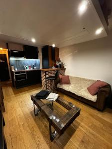 Charmant studio face Gare