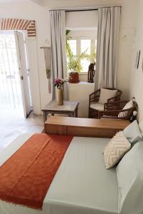 GREAT LOCATION ! 4 Bedroom Home in the Heart of Cartagena