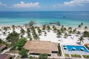 The Beach Resort - 颂萨私人岛