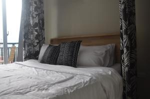 Cityscape Grand Tower - Lexis Suite 2BR, Across Ayala Mall, Near Cebu IT Park