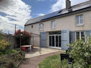 Maisons de vacances Gite tout confort 2 ch, jardin, proche Blois & Chambord - FR-1-491-463 : photos des chambres