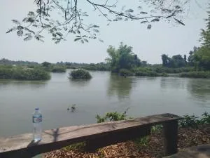 Bounhome Guesthouse - Ban Donsôm