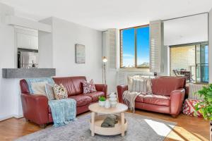 Tide & Pines - Beachfront Comforts by Moseley Square