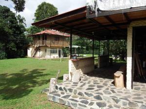 Cabaña Finca la Albania