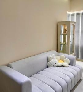 70m2, 1BR Netflix, nice D7 & Landmark81 view Sunrise North