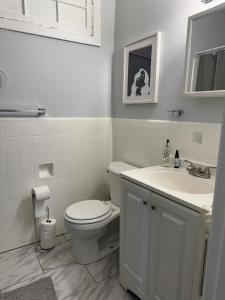 Sunny & Stylish DC Stay in Southeast