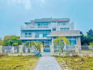 Căn Villa 9 ngủ mặt biển Tuần Châu - rộng gần 1000m2- sân vườn - bể bơi - BBQ - 吉婆岛