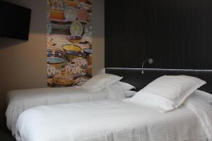Superior Twin Room room in Tower Hotel