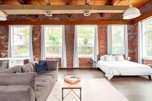 Jennifers Riverfront Loft Apartment Historic Building