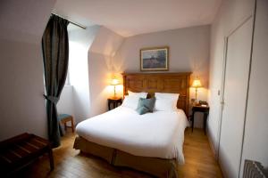 Hotels Le Moulin De Connelles : photos des chambres