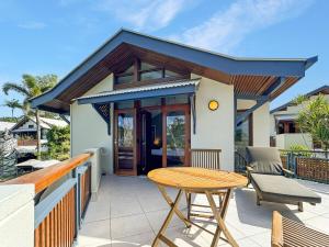 Wongalinga Beachfront Apt 2