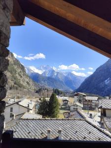 Two-Bedroom Apartment with Balcony (6 Adults) - Attic
