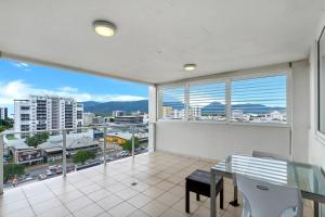 McLeod Rise - Cairn Base with Rooftop Pool & Spa