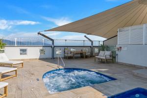 McLeod Rise - Cairn Base with Rooftop Pool & Spa