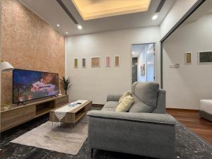 Royce Residences by Romeo Bnb