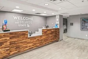 Hampton Inn Columbus-North - Warm Springs