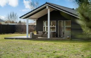 4 Bedroom Nice Home In Højby