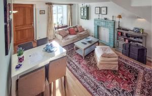 2 Bedroom Nice Home In Taden