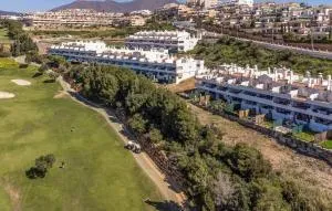 Amazing Apartment In Casares Costa - 巴伊亚卡萨雷斯