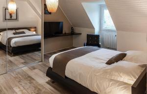 Maisons de vacances 4 Bedroom Cozy Home In Riec-Sur-Belon : photos des chambres