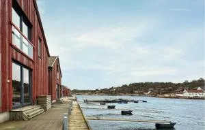 2 Bedroom Gorgeous Home In Søgne - Mebø