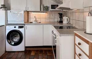 Beautiful Home In Thisted With Sauna