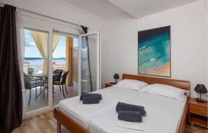 1 Bedroom Awesome Apartment In Dramalj