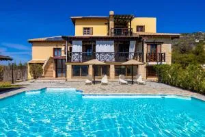 Villa River View - Goudhi