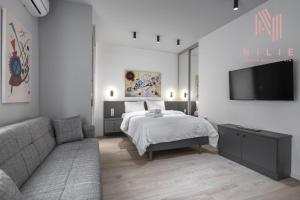 Venture, Nilie Hospitality MGMT