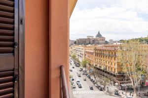 Vatican Art Apartment