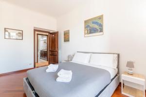 Vatican Art Apartment