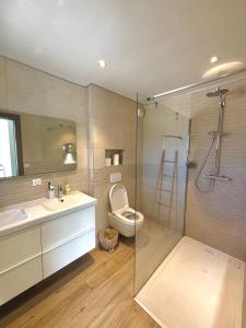 Villas L-essence du sud avec 4 suites, piscines et four a pizza : photos des chambres