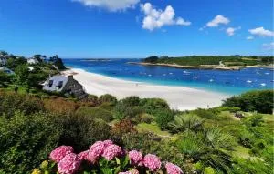 3 Bedroom Lovely Home In Saint-Pabu - Tréglonou