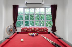 Sunshine Cozy Pool Villa