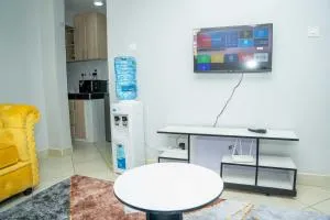 Marie Homes - Mweiga