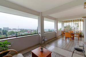 Family Only Amazing City View Villa - De Reiz Firen Syariah