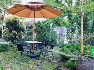 Muji Salvacion with WiFi & Netflix