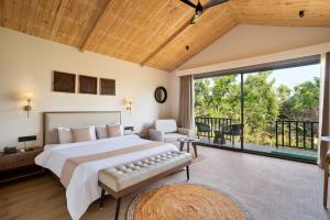 Stone Wood Premier Gokarna