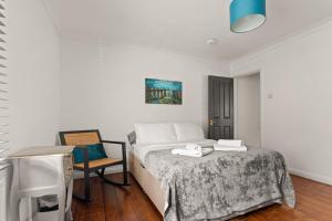 Two Bedroom Apartment By Brookland Stays Serviced Accommodation Short Lets Brighton With Free WiFi