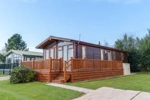 Dove Lodge - Peak District Cabin - 阿什伯恩