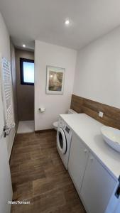 Appartements Meuble de tourisme avec terrasse vue montagne : photos des chambres