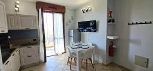 Bilocale con Terrazzo Milano-Forum-M2-Humanitas e WiFi - Gerenzano