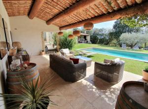 Sejours a la campagne Les Terrasses - Gordes : photos des chambres