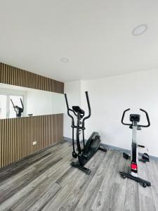 BT 1 Chic City Studio Retreat